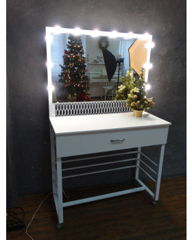 Зеркало визажиста "Ice Cream"