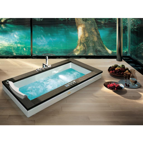 Гидромассажная ванна "Jacuzzi Aura Uno"